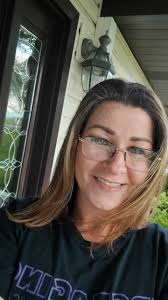 Hi. My name is Mandy. I used to live in Steubenville from birth til 24.  There were three years I lived in Hawaii. I went to McKinley and Lincoln  grade schools and