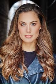 Kate Rutherford's Instagram, Twitter & Facebook