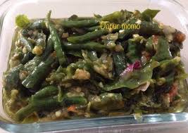 Rasanya pedes, ada manisnya, gurih, bumbunya kentel pokoknya suedep bu ibuu bikin boncos nasi, dietnya besuk aja 🤫 Resep Tumis Cabe Ijo Oleh Dapur Momo Cookpad