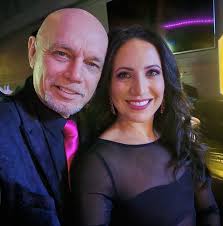 Rooftop pool access for Vantage Club guests only