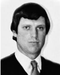 Francis Kahl Obituary October 26, 2022