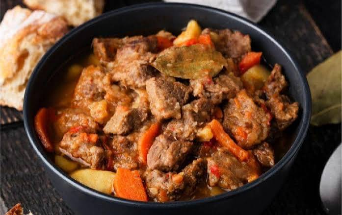 Resep Gulai Kambing Khas Padang, Bumbu Rempahnya Wangi | IDN Times