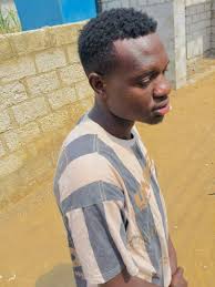 Charles Kaingu updated his profile picture.