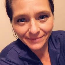 Daphne Banks's Instagram, Twitter & Facebook