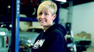 In 2002,34 rawlings launched gas monkey garage in dallas, selling lincoln press in 2004.14151617 the shop created automobiles for customers worldwide. Gas Monkey Garage Girl Christie Brimberry Husband Net Worth Wiki Biography Tvstarbio