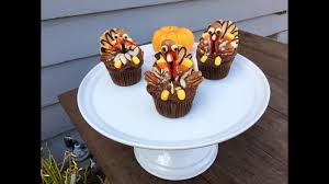 Here at ruffles and rain boots, we can't wait until thanksgiving. The Cutest Thanksgiving Cupcakes Youtube