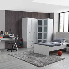 Young Room Arno Go