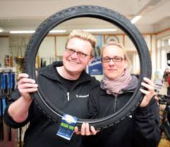Mit E Bikes Das Fahrradfahren Neu Erleben Zweirad Kleefisch Langenfeld Richrath Stellt Sich Auf Den Markt Der Zukunft Ein Langenfeld Rheinland