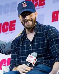 Chris Evans At Ace Comic Con Seattle 29 06 19 Chrisevans Chrishemsworth Robertdowneyjr Avengers Tom Chris Evans Chris Evans Captain America Steve Rogers