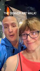 Walking America Couple დაამატა...