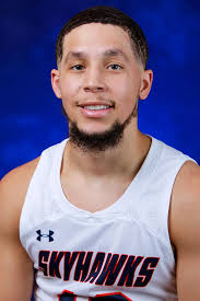 Darius Simmons's Instagram, Twitter & Facebook