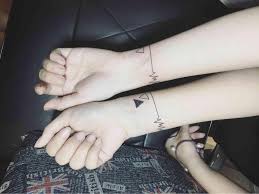 Hình xăm cổ tay độc đáo. Hinh XÄm Há»a Tiáº¿t Mini Cáº·p á» Tay Cho Nam Ná»¯ Tattoo Ga