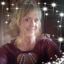 Lori Heitman's Instagram, Twitter & Facebook