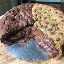Food Paradise On Instagram Which Side Double Tap Tag Your Friends From Amazindesserts Dessert Des Food Cravings Yummy Food Dessert Yummy Food