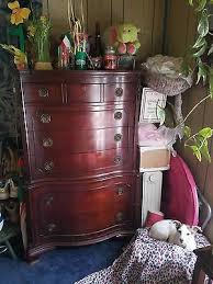 Dark mahogany bedroom furniture will add elegance to a room, but when they are combined with improves the red tones of mahogany bedroom furniture adding red accents throughout the room. Antique Mahogany Bedroom Suite C1950 Ebay