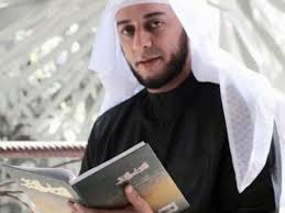Meski kondisinya sudah sempat membaik dan akhirnya terkonfirmasi negatif hingga akhirnya pada usia 11 tahun, ali jaber sudah mampu menghafal al quran 30 juz. Sosok Syekh Ali Jaber Yang Sudah Hafal Al Qur An Sejak Usia 13 Tahun Kampoeng Tahfidz Cilik