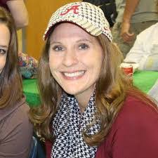 Jennifer Hertel's Instagram, Twitter & Facebook