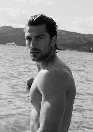 Bornmodels is representing simone susinna. Simone Susinna