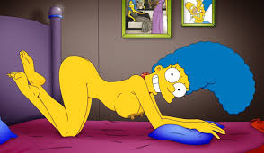 Marge Simpson desnuda posando en su cama - Comics XXX