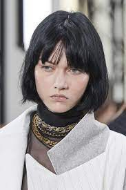 Sacai Spring 2020 Ready To Wear Fashion Show Girl Short Hair Quick Braided Hairstyles Short Hair Styles