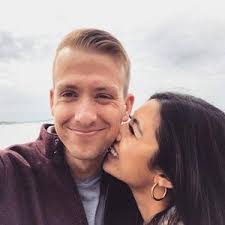 Julia Beatty and Adam Johnson's Wedding Registry