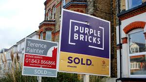 A temporary stamp duty holiday has been announced by the government to assist homebuyers in england with the purchase of their new home. Sunak Plan To End Uk Stamp Duty Holiday Boosted By Housing Boom Data Financial Times