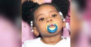 Walida Hooker's Instagram, Twitter & Facebook