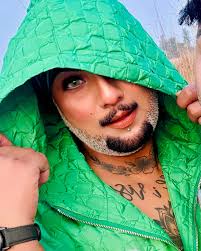 Meet a friend after so long 🤗