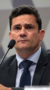 Dois anos após Lava Jato, Sérgio Moro troca de carro e passa a andar com  segurança 24 horas