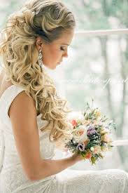 Loose Curls Wedding Hair Belle The Magazine Wedding Hair Down Hair Styles Bride Hairstyles For Long Hair