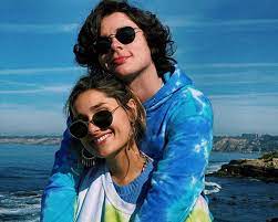 O casal anunciou a notícia através de uma publicação no instagram sasha meneghel szafir figueiredo, escreveu ela na legenda da foto. Conheca O Cantor Gospel Joao Figueiredo Novo Namorado De Sasha Meneghel Quem Quem News