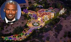 Jamie Foxx trang hoàng biệt thự như xứ sở thần tiên - Ngôi sao