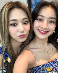 Bossa nova isn't a hugely popular genre (certainly not in korea) so going that route is a bold choice in itself. 210614 Twice Instagram Update Happy Birthday Tzuyu Kpopping