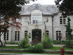 We build modern homes using old ways of construction and build solid stone mass walls out of texas limestone. Indiana Limestone House In Toronto Limestone House Stone Exterior Houses Limestone House Exterior