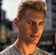 Colby-Sawyer College Alumni