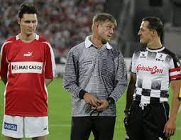 Jul 29, 2015 · در آستانه فصل جدید گفته می شود که خوان کوادرادو به زودی قرارداد خود را با یوونتوس تمدید خواهد کرد اما مذاکرات بیانکونری با پائولو دیبالا هنوز آغاز نشده است. Ø³Ø§Ù†Ø¯ÙˆØ± Ù¾Ù„ Ø³ÙˆØª Ù¾Ø§ÛŒØ§Ù† Ø²Ù†Ø¯Ú¯ÛŒ Ø¯Ø§ÙˆØ± Ø®Ø§Ø·Ø±Ù‡ Ø§Ù†Ú¯ÛŒØ² ÙˆØ±Ø²Ø´ Ø³Ù‡