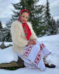 Download lagu vladuta lupau mp3 dan mp4 video dengan kualitas terbaik. VlÄƒduÈ›a LupÄƒu PregÄƒtitÄƒ SÄƒ DevinÄƒ MÄƒmicÄƒ La Anul Il SperÄƒm Cu ToÈ›ii SÄƒ VinÄƒ Spynews Ro