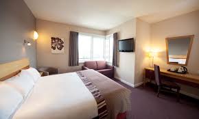 This hotel's central watford location is the perfect base for exploring the sights and sounds of london, enjoying top musical acts at wembley arena or. Directions Hotel Watford Jurys Inn London Hotels