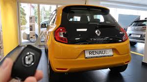 The renault twingo is a little city car with a novel layout to create the maximum interior space and make it easy to manoeuvre, but it's not the. 2020 Renault Twingo Zen Sce 75 Youtube