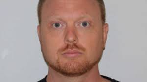 Trois personnes arrêtées à Laval pour revente de véhicules volés