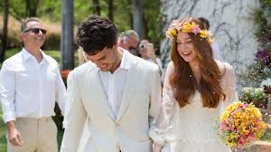 A festa foi realizada no jardim da casa dos pais do noivo em um condomínio da cidade de campinas, interior de são paulo. Marina Ruy Barbosa E Alexandre Negrao Wedding Trailer Cerimonia Religiosa Youtube