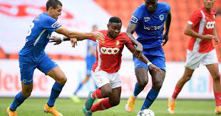 Standard liège reserve video highlights are collected in the media tab for the most popular matches as soon as video appear on video hosting sites like youtube or. Standard Grijpt Naast Negen Op Negen Na Billijk Gelijkspel In Eigen Huis Tegen Racing Genk Jupiler Pro League Hln Be