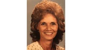 Earlene Henry's Instagram, Twitter & Facebook