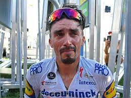 Julian alaphilippe said that this one really feels good after taking his third victory at la flèche wallonne ahead of slovenian star primož roglič atop of the mur de huy. Tour De France Traumpaar Des Radsports Freundin Von Superstar Erlebte Deswegen Einen Shitstorm Radsport