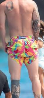 عاشق الخمسيني السالب on X: احلى طيز في العالم من يتفق ورديه دخيل طيزك ابو  سوس t.co6jl3qoMe9E  X