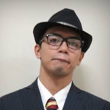 Thomas Andes's Instagram, Twitter & Facebook