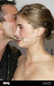 Longo hi-res stock photography and images