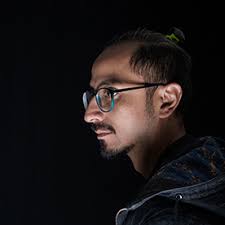 A V I Z Marcelo Aviles