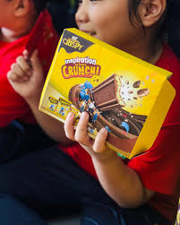 Another day, another MEGA Roadshow happening with Crispy! Do you want a  LIMITED EDITION Kris block, mug, canva bag and others? You can get them!  There are so many activities such as