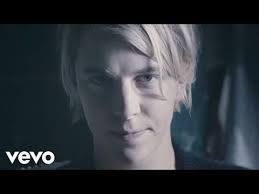 Another Love Paroles Tom Odell Video Lyric Greatsong Plusieurs dizaines de milliers de paroles disponibles. another love paroles tom odell